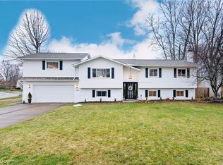 5642 Grand Pl, Willoughby, OH 44094