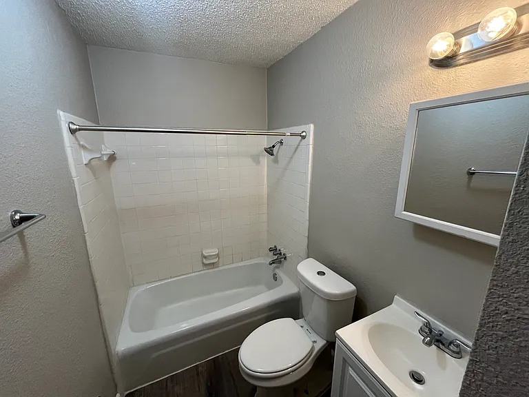 10 Merrie Cir — Photo 18