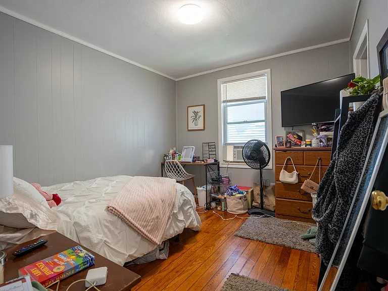 40 Newcastle Rd #1 — Photo 17