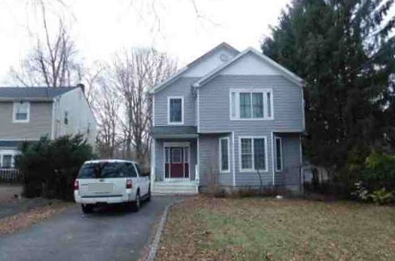 2nd image of 114 Church St