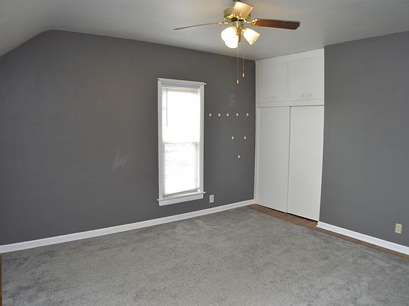 5th image of 334 W 5th St #2
