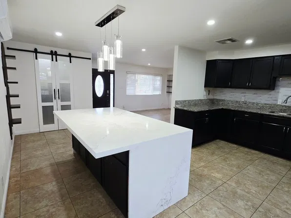 4638 Marnell Dr, Las Vegas, NV 89121