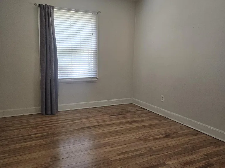 1822 Inwood Ter — Photo 12