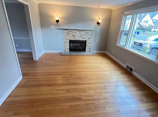 41 Ballard Dr, West Hartford, CT 06119
