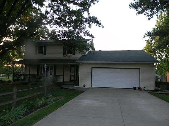 3rd image of 7644 Otterbein Trl NW