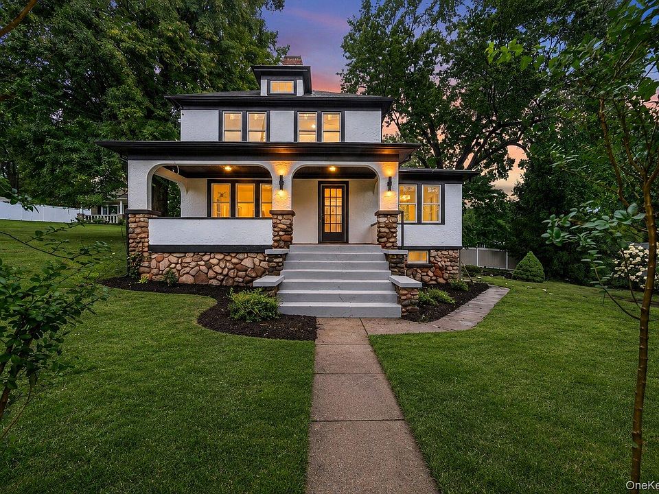 1st image of 16 Maple Avenue