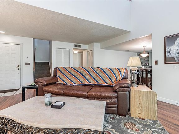 4th image of 7823 Niagara Ave #2122