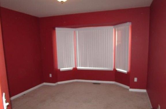 4th image of 47163 Admirals Cove Ln