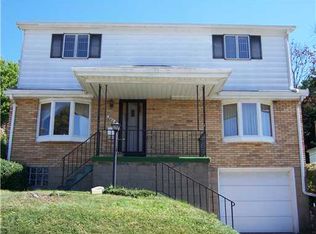 201 E Gilmore Ave, Trafford, PA 15085