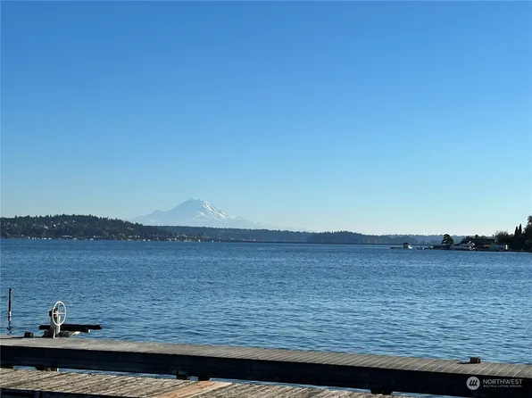 814 McGilvra Boulevard E, Seattle, WA 98112