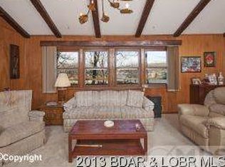 115 White Oak Dr, Sunrise Beach, MO 65079