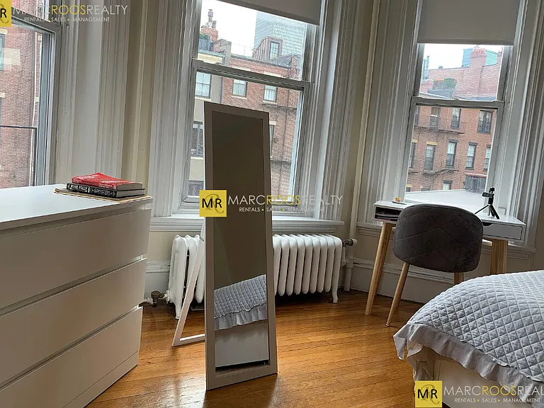 307 Beacon St #4 — Photo 6