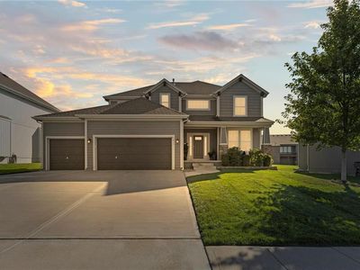 1073 N Sumac St, Olathe, KS, 66061