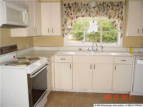 3rd image of 7460 Shahkoka Dr