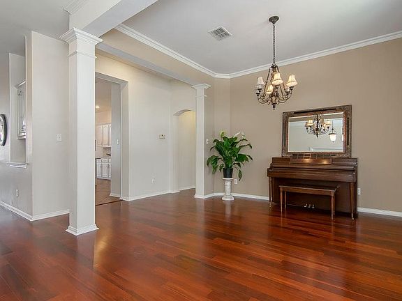 4th image of 3508 Elmsted Dr