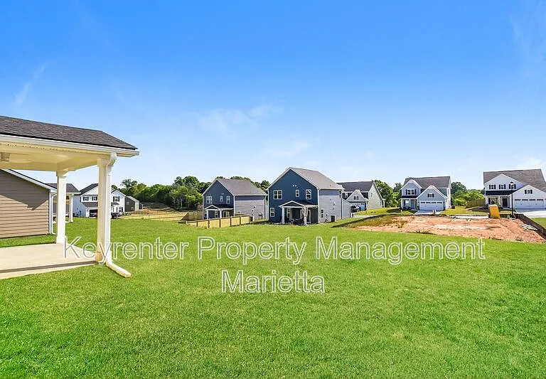 185 Oakleigh Dr — Photo 16