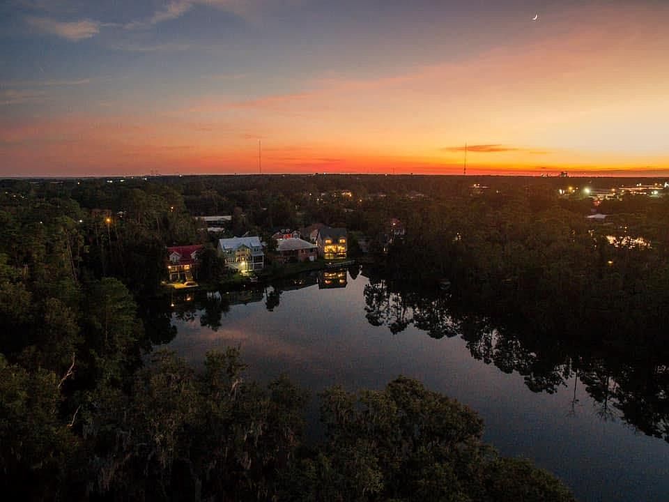 1st image of 185 Palmera Ln