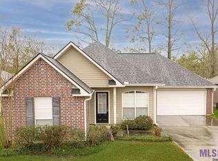 23485 Springhill Dr, Denham Springs, LA 70726