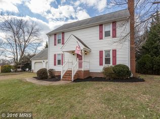 12002 Grantwood Dr, Fredericksburg, VA 22407