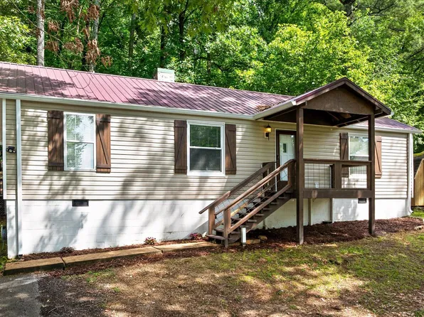 1310 Labrea Dr, Chattanooga, TN 37421