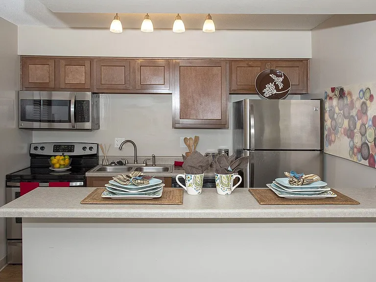5900 Roose St — Photo 3