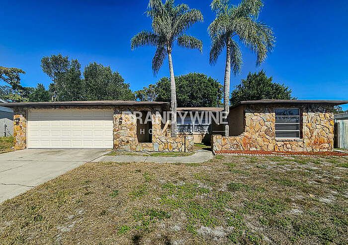 1st image of 7815 Treasure Pointe Dr