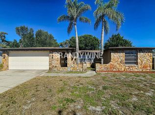 7815 Treasure Pointe Dr, Port Richey, FL 34668
