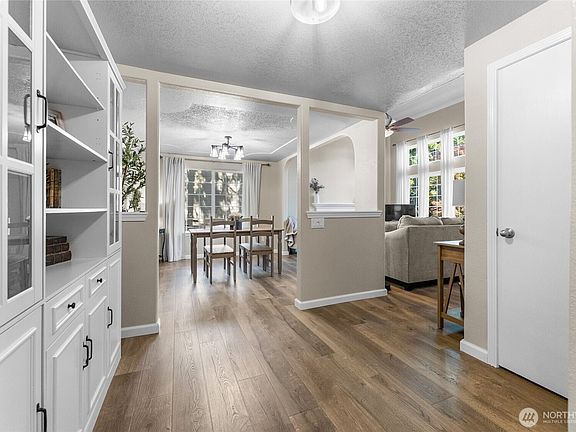 4th image of 7605 38th Court SE