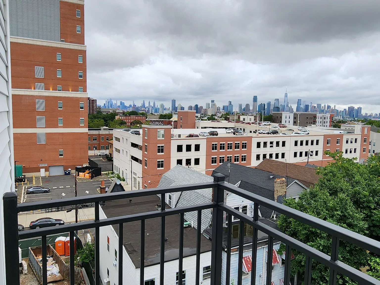 Martin Luther King Dr, Jersey City — Photo 3