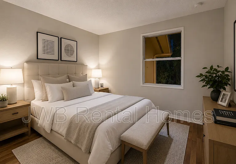 1288 W 28th St — Photo 20