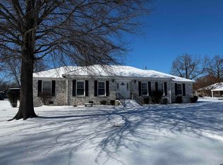 9117 Lakeview Dr, South Fulton, TN 38257