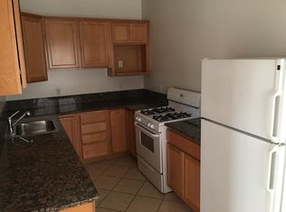 800 N Las Palmas Ave APT 206, Los Angeles, CA 90038