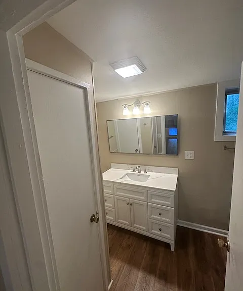 51 Colebrook Rd — Photo 10