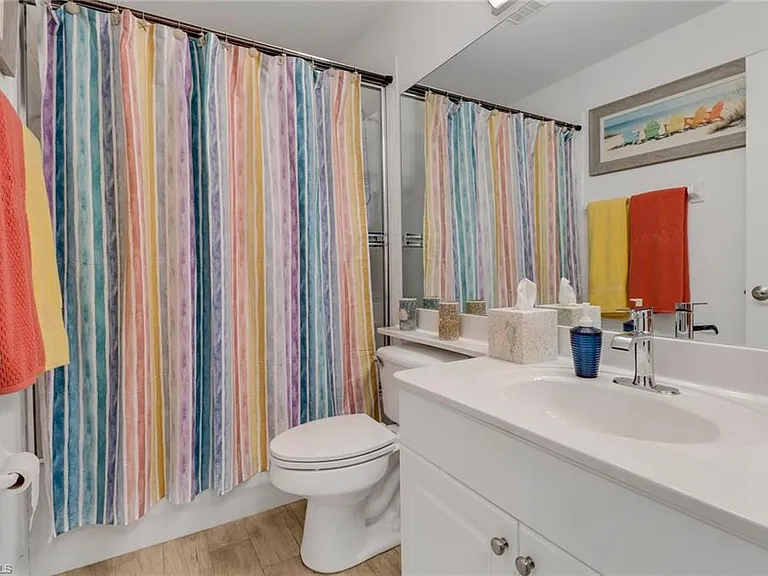 1106 Jardin Dr — Photo 23