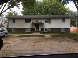 414 N Brown Ave APT 1, Clay Center, NE 68933
