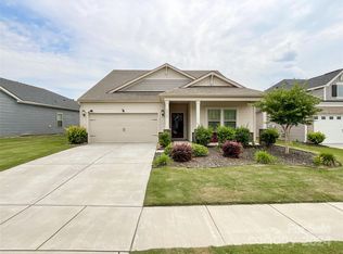9516 Festival Way, Charlotte, NC 28215