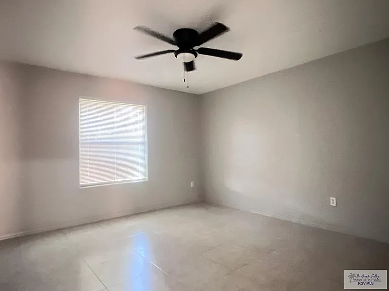 1683 Artemisa Ave — Photo 16