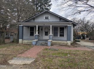 308 E Cleveland St, Dunn, NC 28334