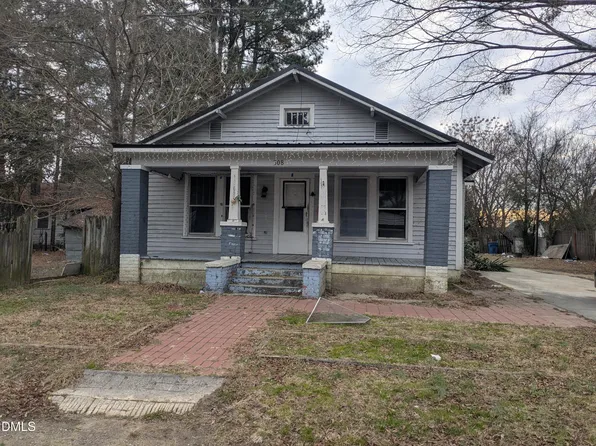 308 E Cleveland St, Dunn, NC 28334