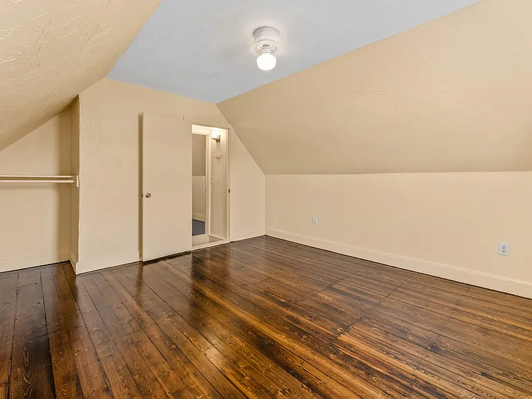1457 Hyde Park Ave #2 — Photo 12