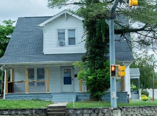 921 Edgemont Ave #1, Bristol, TN