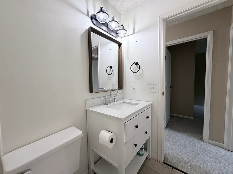 4849 Herndon Dr — Photo 33