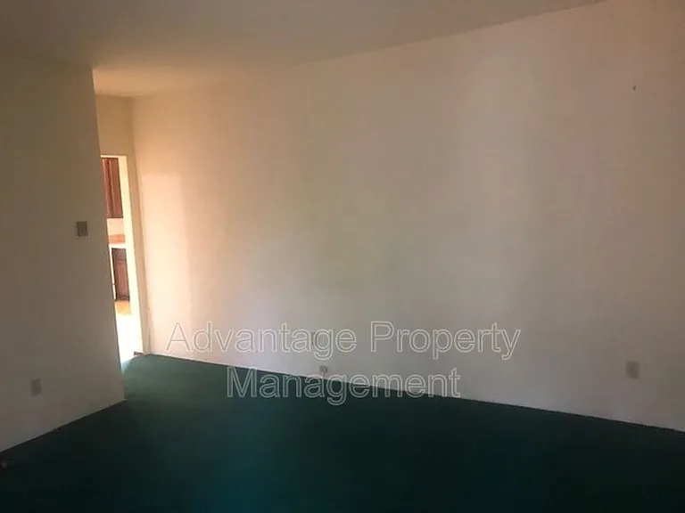 522 Calapooia St SW #3 — Photo 7