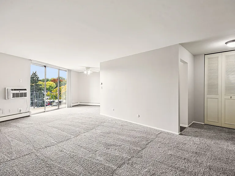 The Reserve on Washington — Photo 10