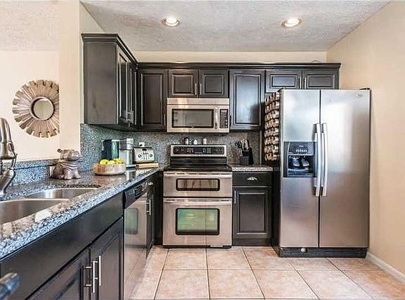 5th image of 20808 NW 1st St