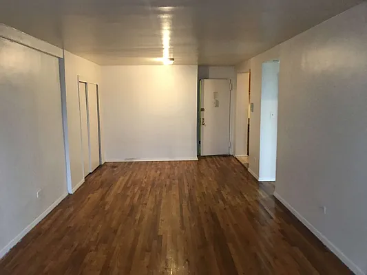 Rented by Compass | media 9