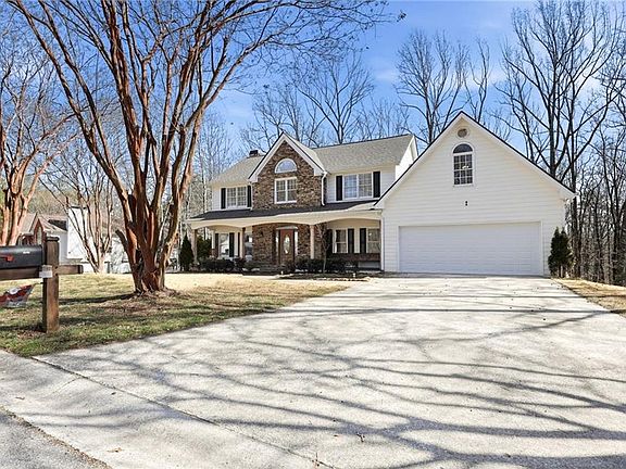 2nd image of 4135 Catawba Rdg