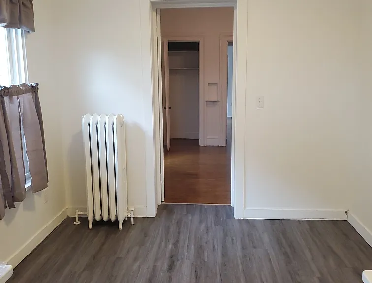 1338 Main St #5 — Photo 5