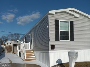 1405 Farrell Ave TRLR 341, Cherry Hill, NJ 08002