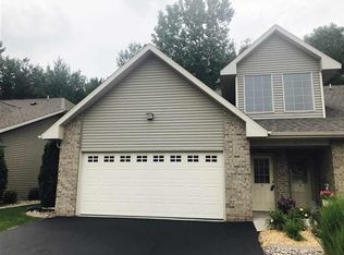 4721 Everbreeze Cir, Appleton, WI 54913